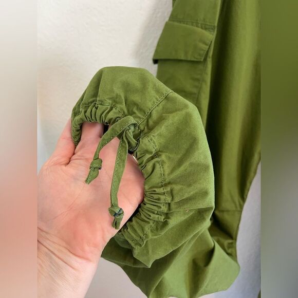 Anthro Pilcro Olive Green Women's Cargo Parachute Pants. Large - Picture 5 of 9